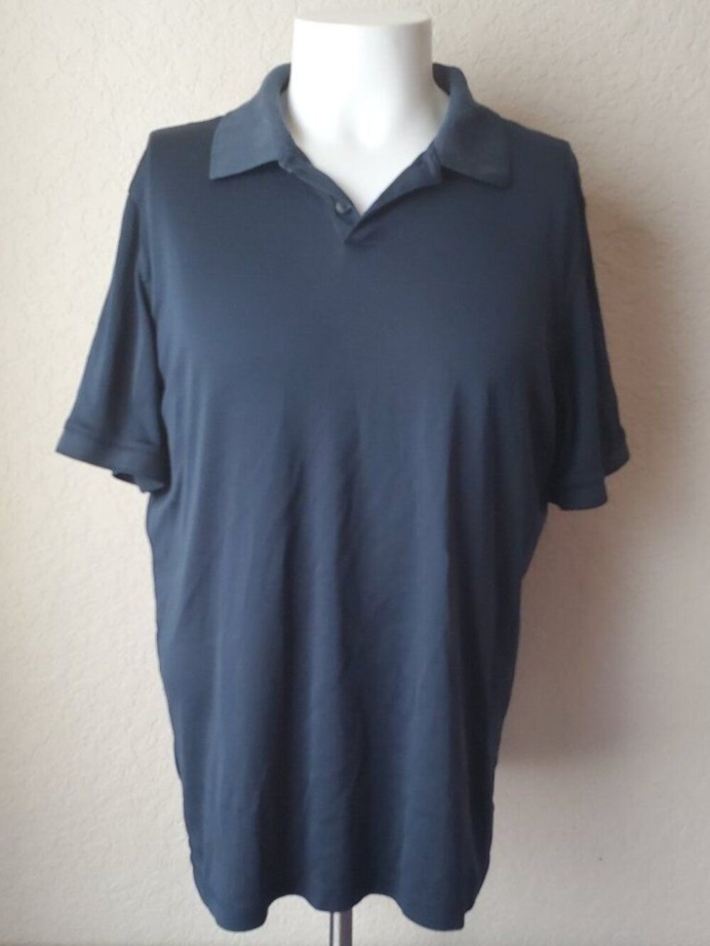 XL Men's Perry Ellis Navy Blue Polo
